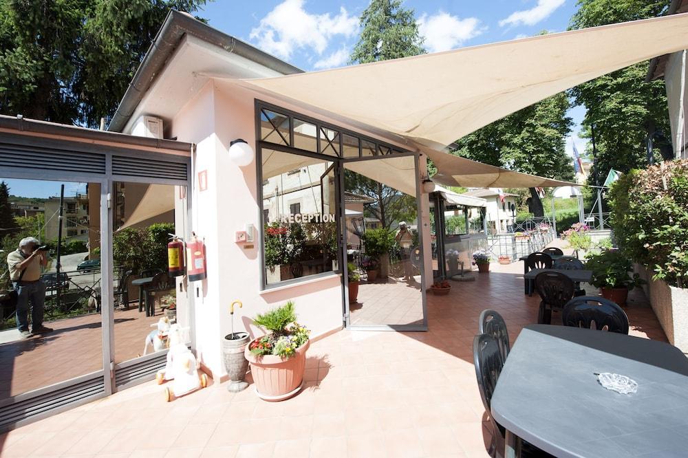 Hotel Athena Spoleto Dış mekan fotoğraf