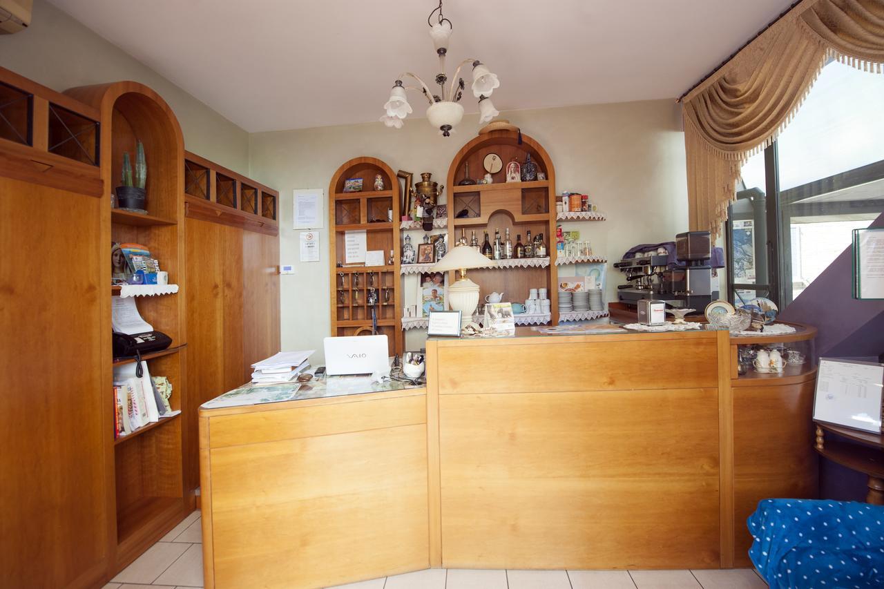 Hotel Athena Spoleto Dış mekan fotoğraf
