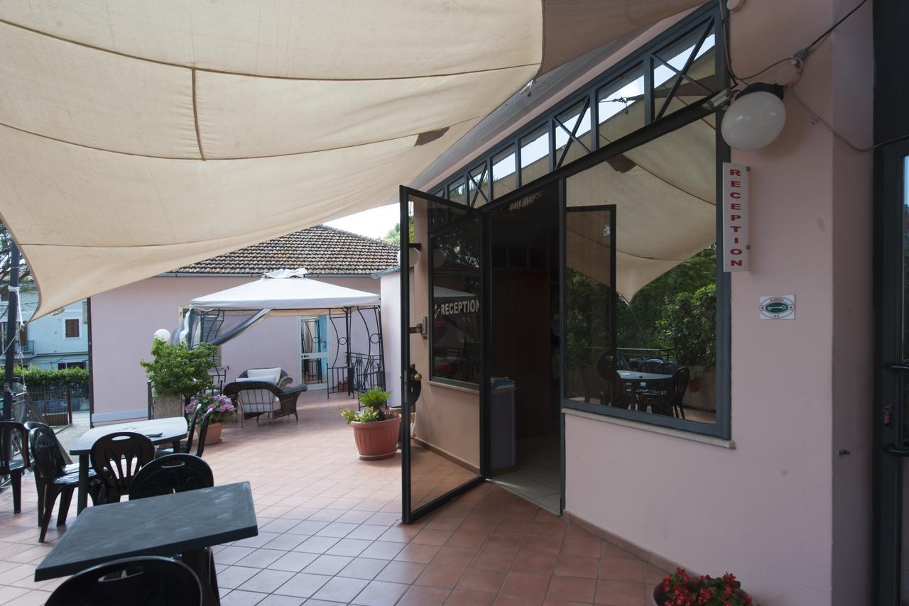 Hotel Athena Spoleto Dış mekan fotoğraf